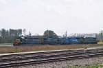 CSX 8451 leads some other locos towards Emerson Shops